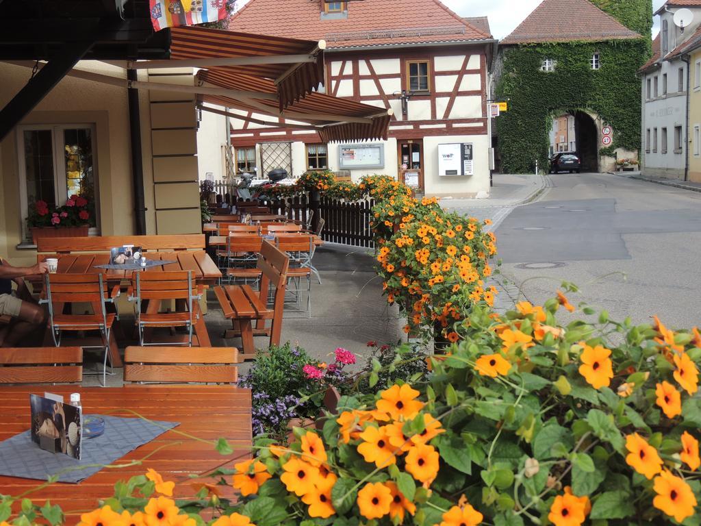 Hotel-Gasthof Neue Post Leutershausen  Dış mekan fotoğraf