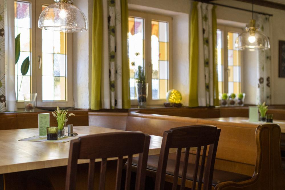 Hotel-Gasthof Neue Post Leutershausen  Dış mekan fotoğraf