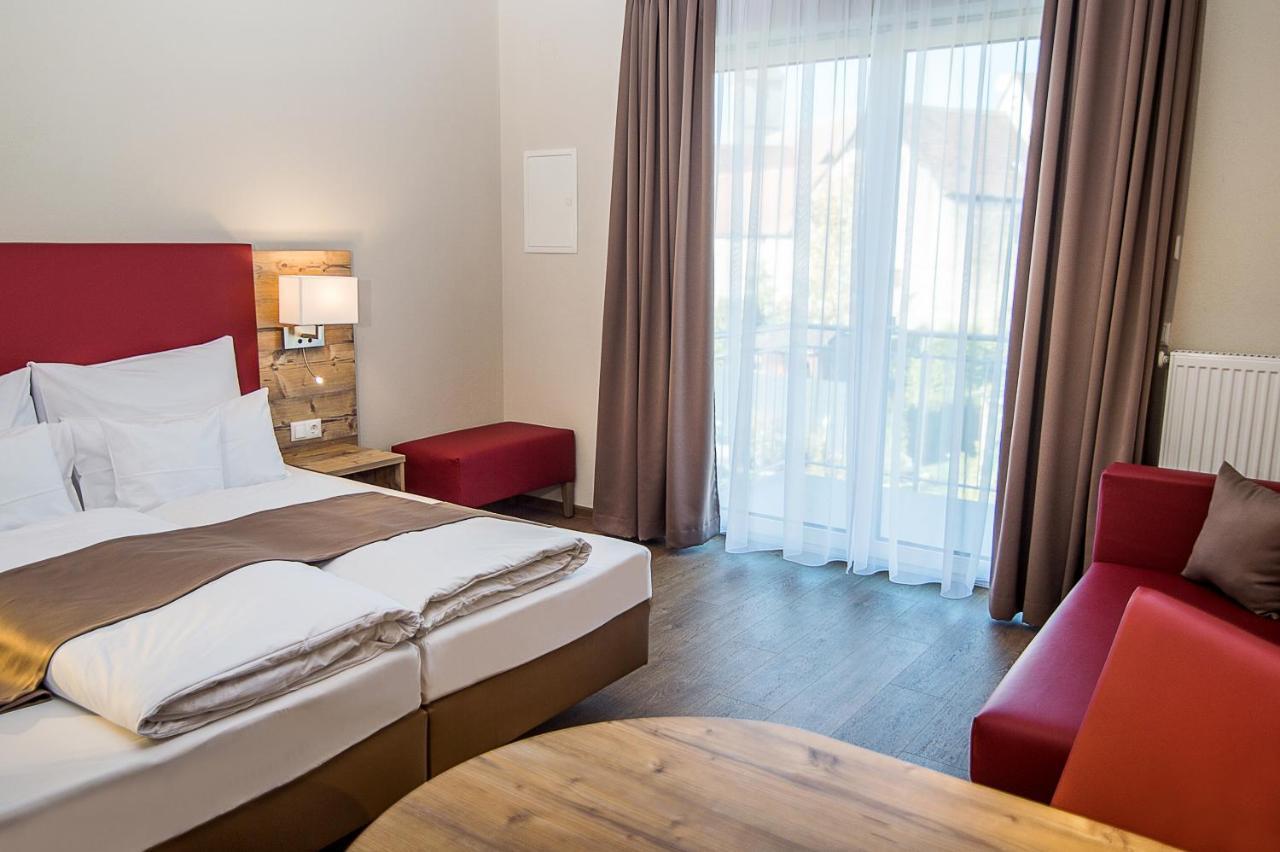 Hotel-Gasthof Neue Post Leutershausen  Dış mekan fotoğraf